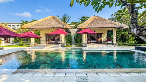 Villa Alam Swimming pool