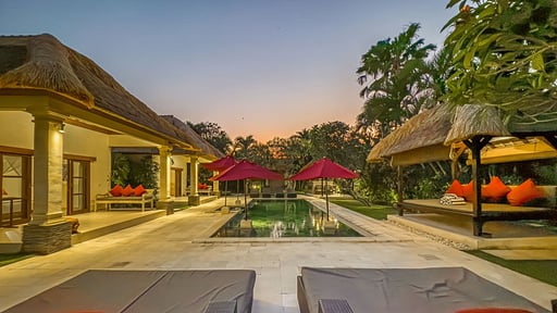 Villa Alam Swimming pool