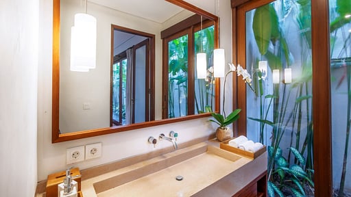 Villa Alamanda Bumbak Bedroom 3