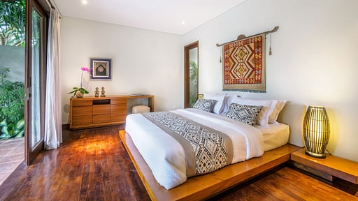 Villa Alamanda Bumbak Bedroom 1