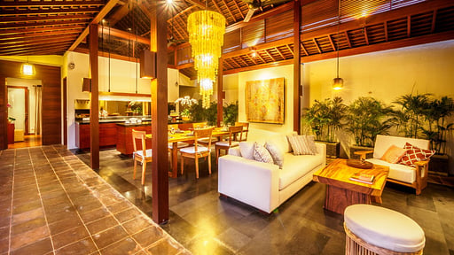 Villa Alamanda Bumbak Living room
