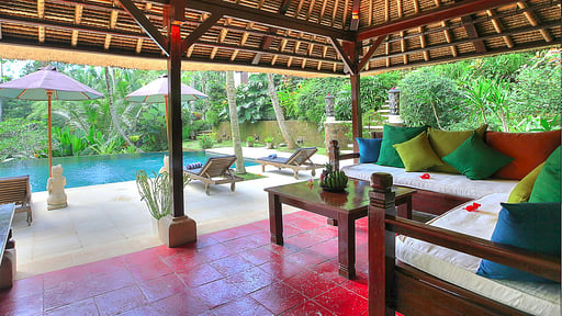 Villa Alamanda Living room 1
