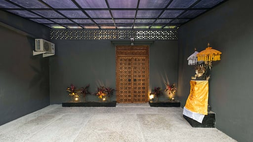 Villa Alami Парковочные места