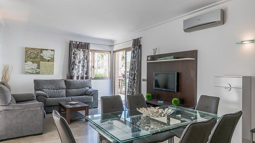 Villa Albufera Dining area