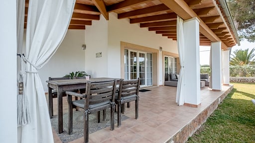 Villa Alcan Salle à manger