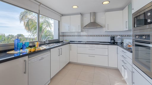 Villa Alcanada Lighthouse Kitchen