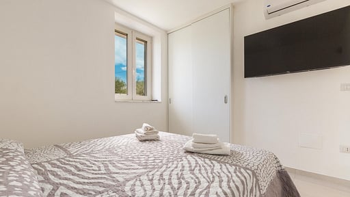 Villa Alceste Bedroom 2