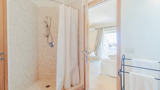 Villa Aldaporto Cervo Slaapkamer 1