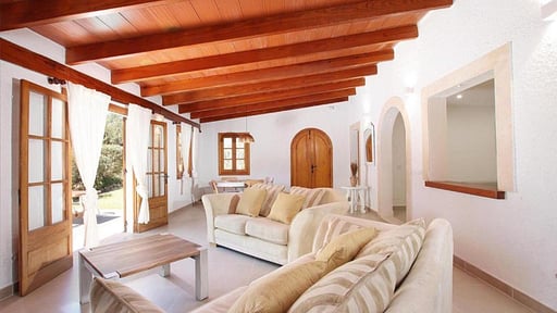 Villa Alegre Living room