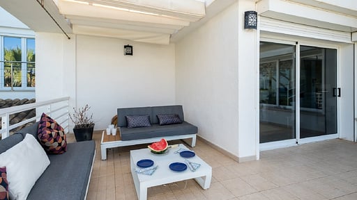 Villa Alegria Terrace/Veranda