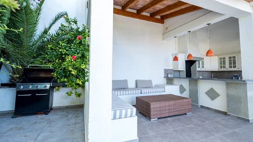 Villa Alegria Others