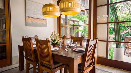 Villa Alejandra Jimbaran Dining area