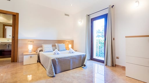 Villa Alexandra Schlafzimmer 5