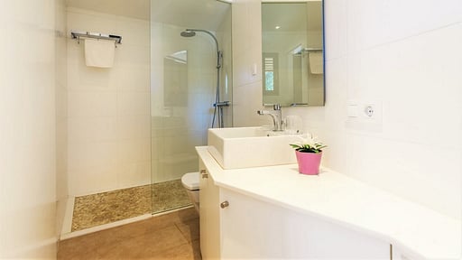 Villa Alfonsa Bedroom 1