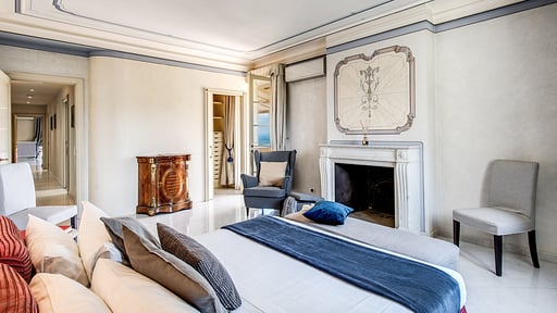 Villa Alfresco Bedroom 1