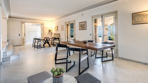 Villa Alfresco Living room 