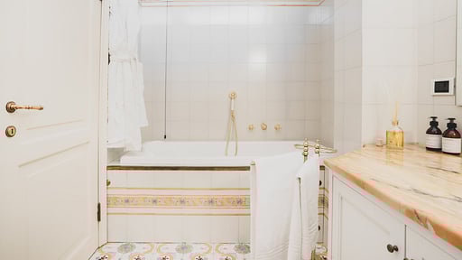 Villa Alfresco Bedroom 6