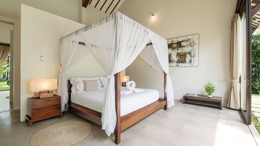 Villa Alice Dua Bedroom 1