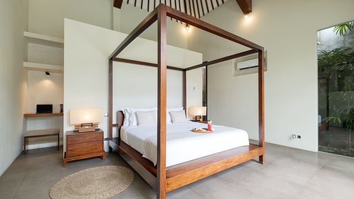 Villa Alice Dua Bedroom 2