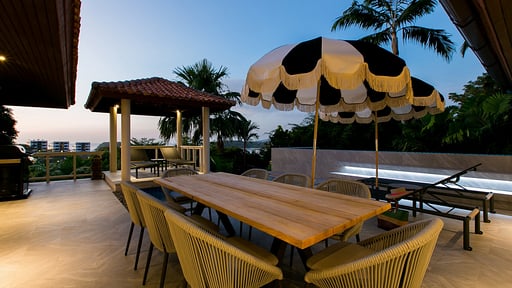 Katamanda Villa Aliya C1 Dining area