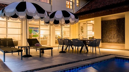 Katamanda Villa Aliya C1 Dining area