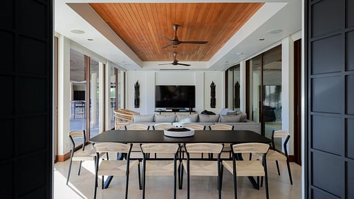 Villa Allegra Dining area