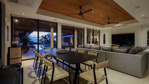 Villa Allegra Dining area