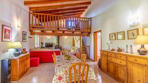 Villa Almadrava Dining area