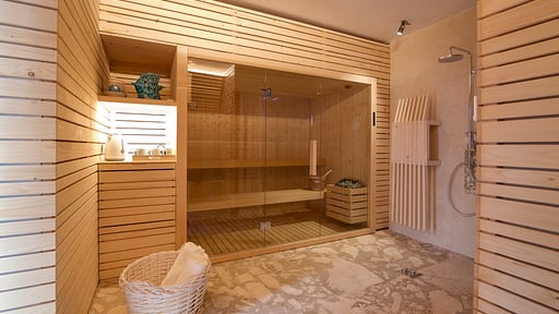 Villa Almeida Others