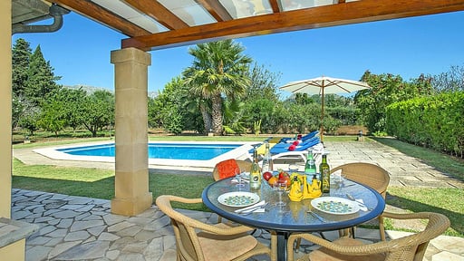 Villa Almendra Boi Terraza/balcón