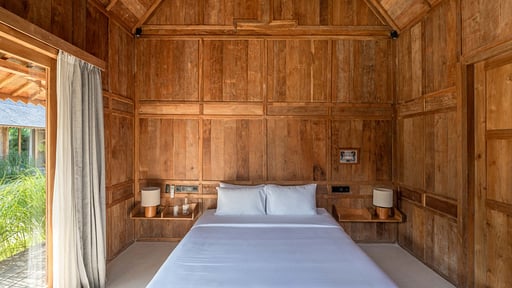 Almerya Estate Bedroom 2