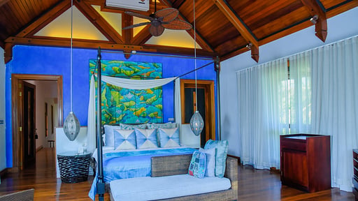 Villa Almira Schlafzimmer 1