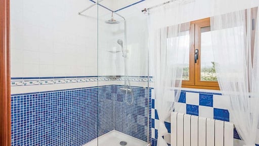 Villa Alondra Bedroom 1