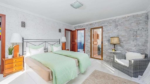 Villa Alondra Bedroom 1