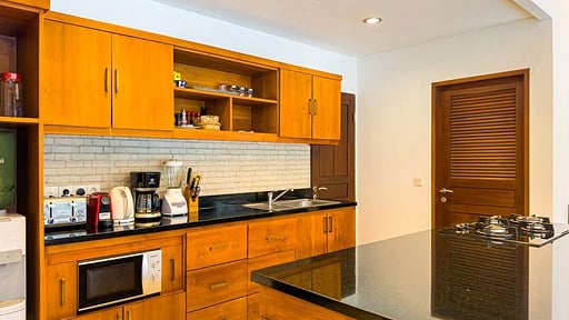 Villa Alore Kitchen