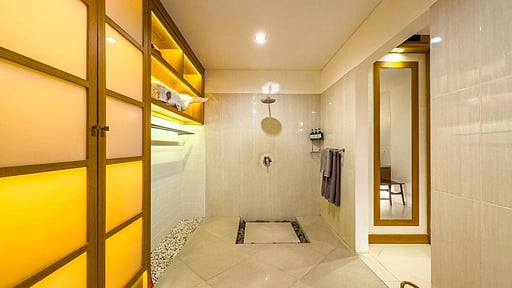 Villa Alore Bedroom 1