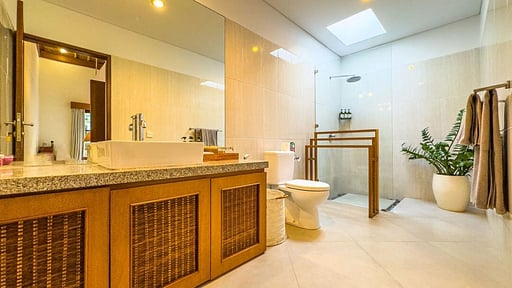 Villa Alore Bedroom 5