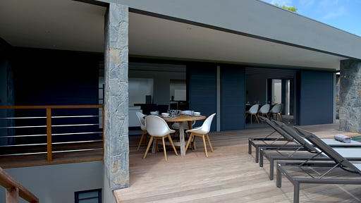 Villa Alpaka Dining area