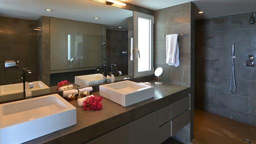 Villa Alphane Bedroom 1