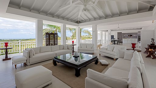 Villa Always Living room