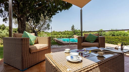 Villa Alzina Terrace/Veranda