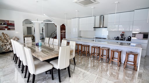 Villa Amalia Dining area