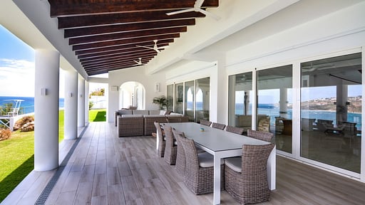 Villa Amalia Dining area