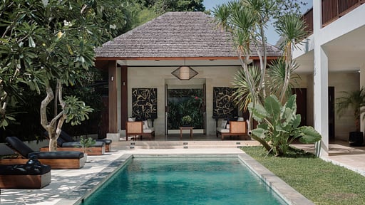 Villa Amara Pradi Piscina