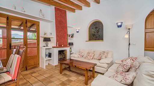 Villa Amaranth Living room