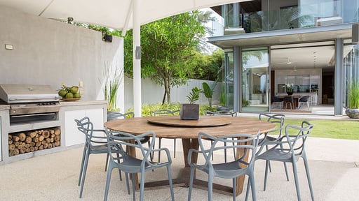 Villa Amarelo Обеденная зона