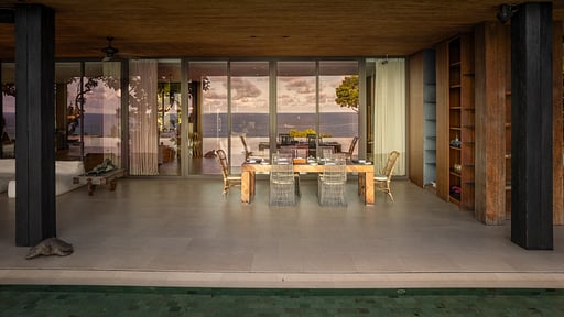 Villa Amarisa Dining area