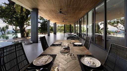 Villa Amarisa Dining area