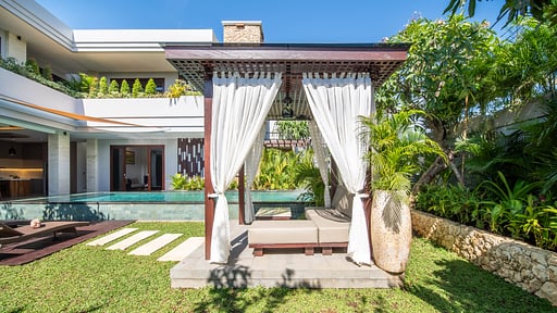 The Amarta Estate Swimming pool 1