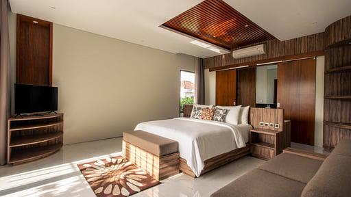 The Amarta Grand Suite Bedroom 3